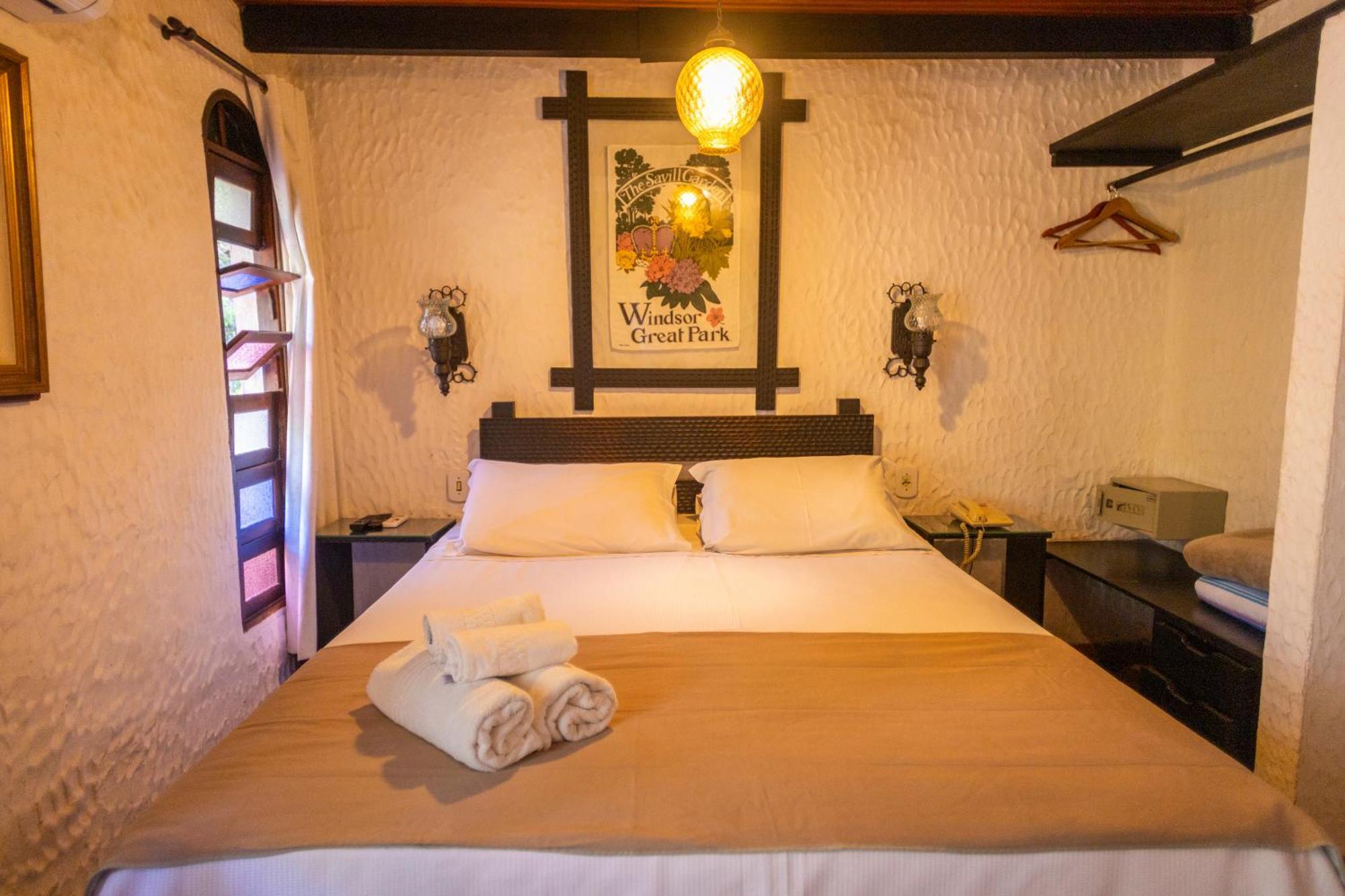 Hotel Britannia Penedo  Extérieur photo